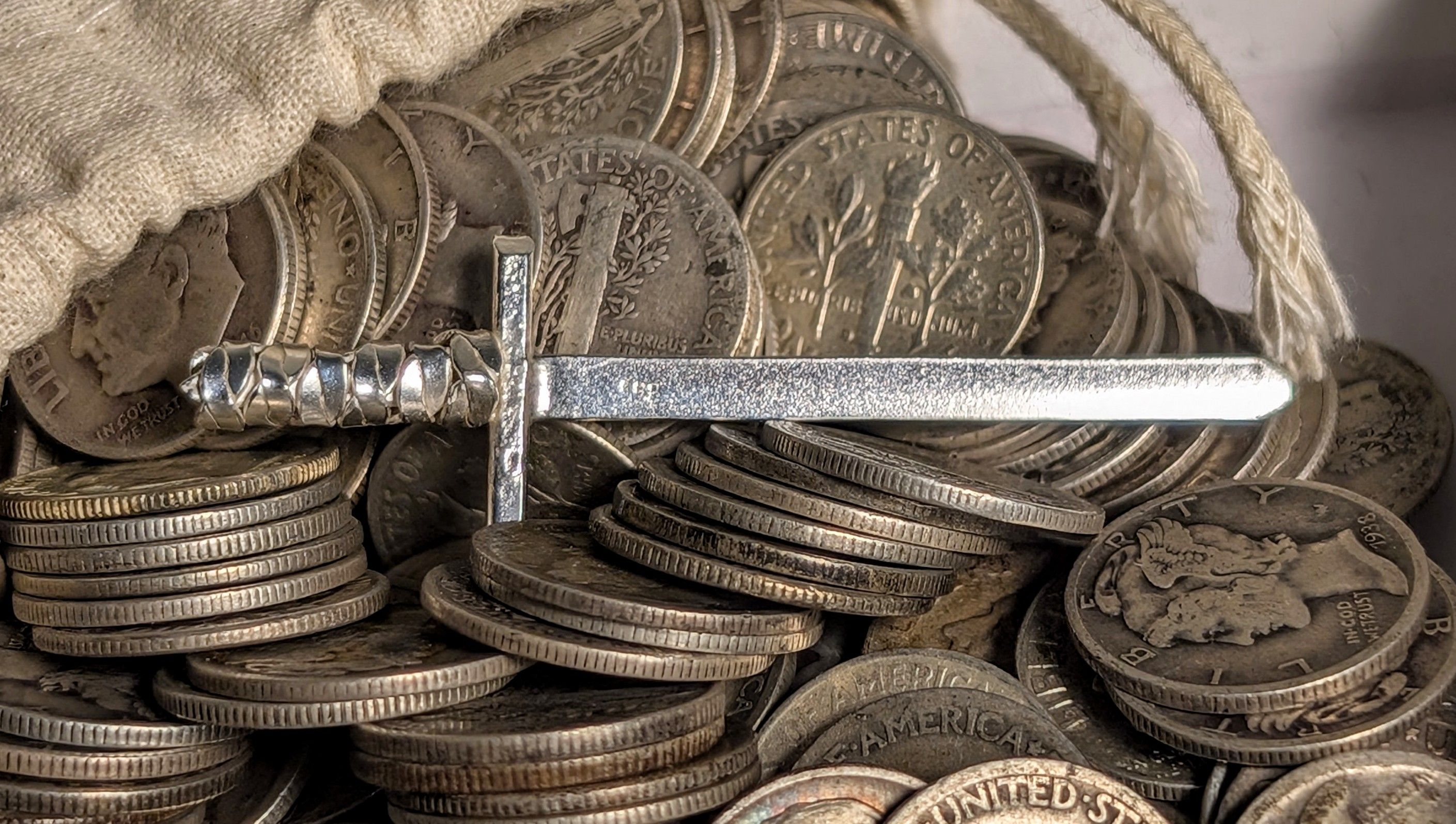 Silver Sword 999 Fine Silver 4g | PeerMetals